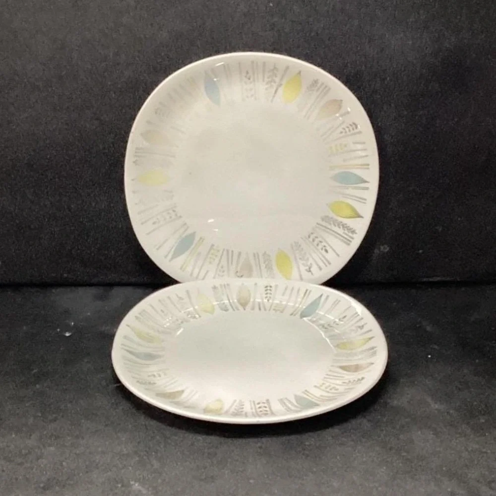 Alfred Meakin Corinth Glo-White Dessert Plates, Set of‎ 2, Vintage Dinnerware